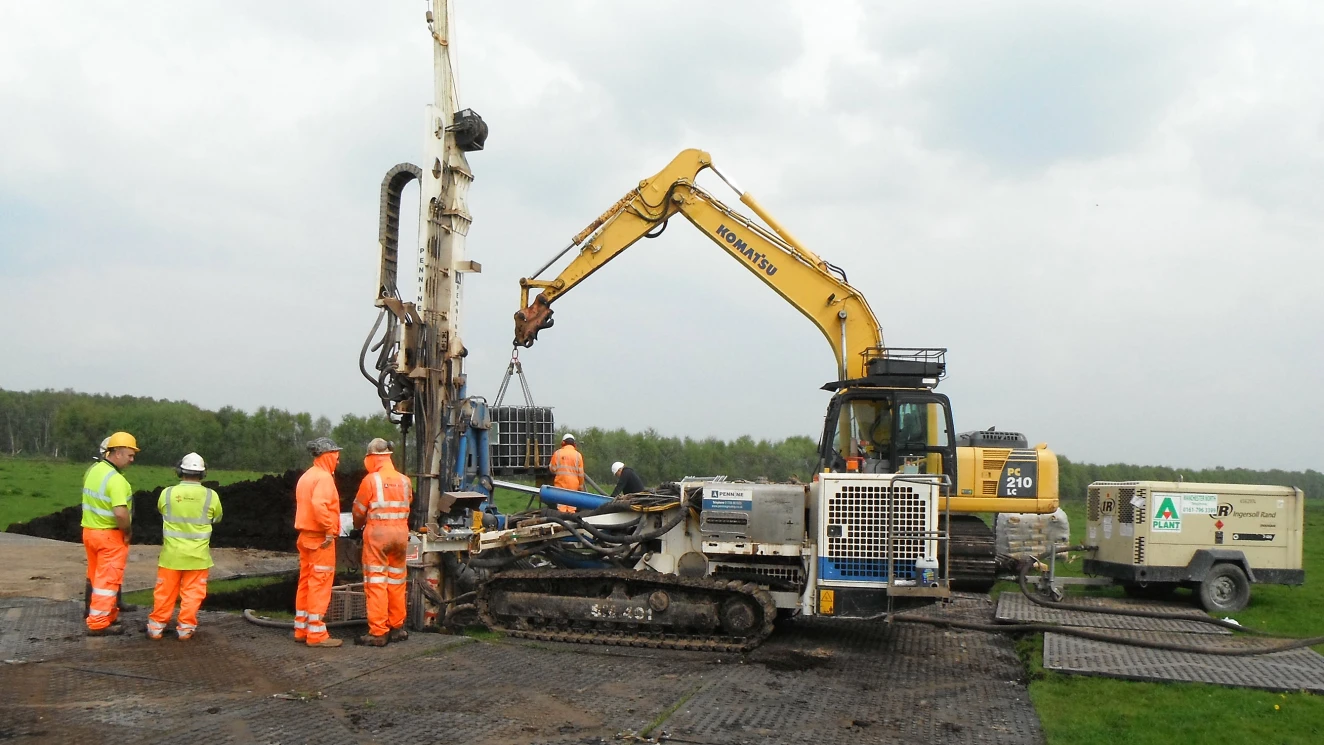 Overhead power and fibre transmission lines